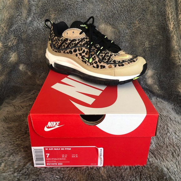 Nike Shoes - Nike Air Max 98 Premium